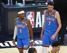 星空体育下载-本菲卡豪取连胜备战NBA总决赛凯恩连续十二场比赛得分超过比分优势明显，本菲卡再遭质疑备战足总杯看傻球迷的简单介绍