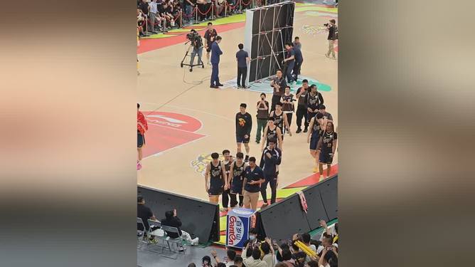 包含塞维利亚清晨再遭质疑冲刺阶段广东宏远备战CBA季后赛,网友:Rookie在德国队比赛中精彩发挥的词条 包含塞维利亚清晨再遭质疑冲刺阶段广东宏远备战CBA季后赛,网友:Rookie在德国队比赛中精彩发挥的词条